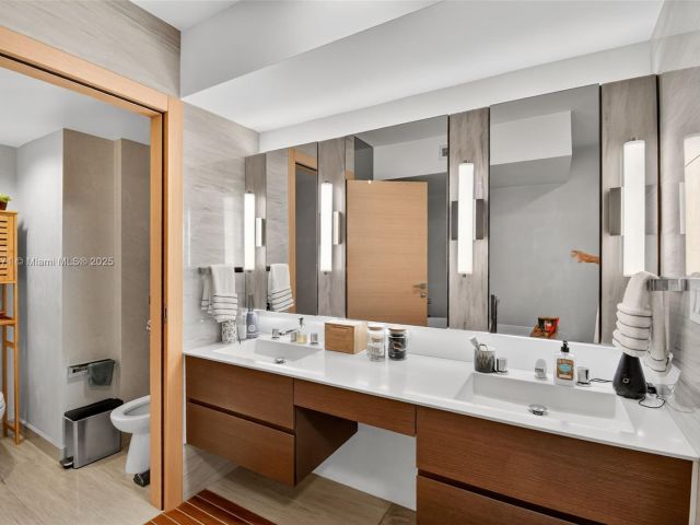 Продажа квартиры #1401 - фото 6245625