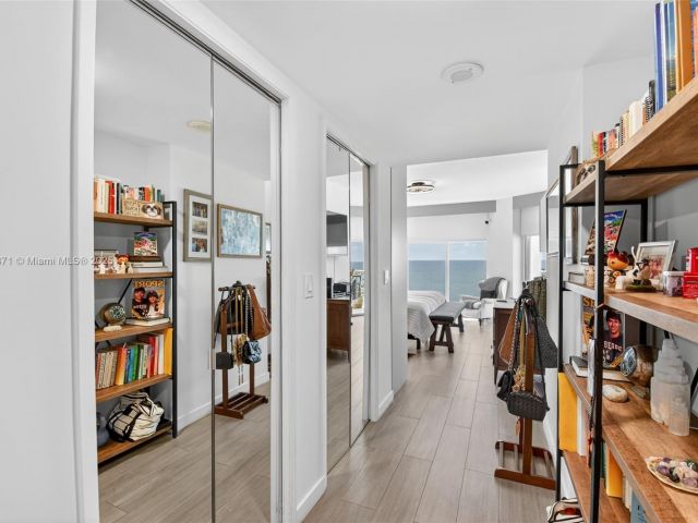 Продажа квартиры #1401 - фото 6245627