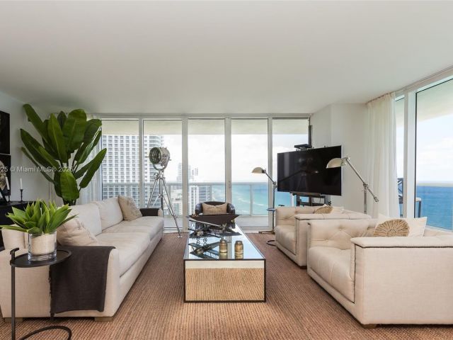 Квартира в аренду номер2801 - фото 6211847