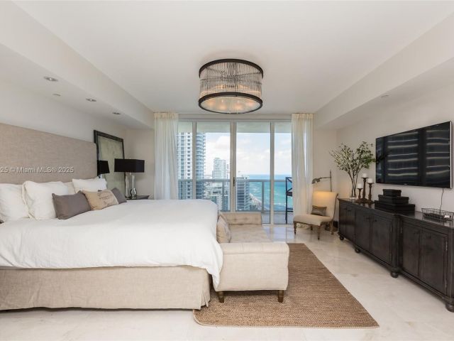 Квартира в аренду номер2801 - фото 6211848