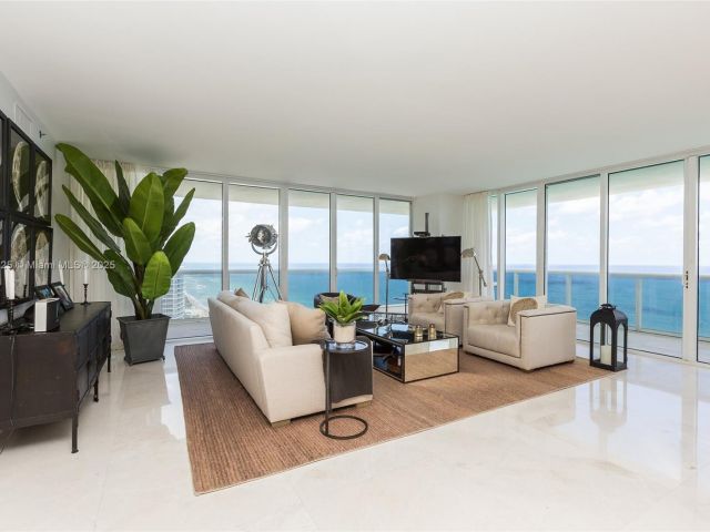 Квартира в аренду номер2801 - фото 6211850