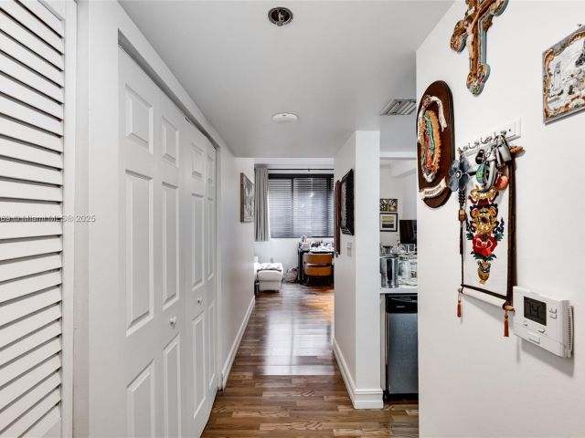 Продажа квартиры #210 - фото 6203184