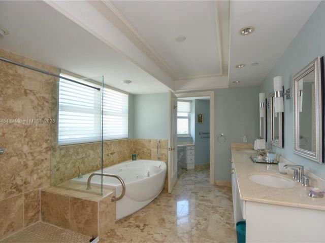 Продажа квартиры #901 - фото 6207613