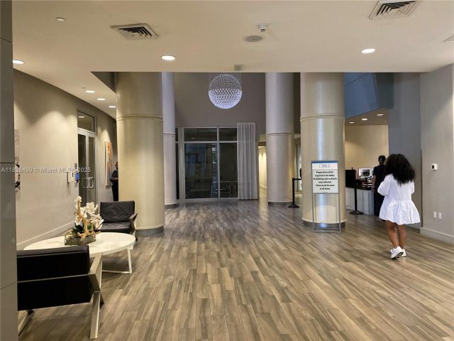 Продажа квартиры #2707 - фото 6239375