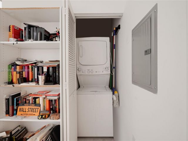 Продажа квартиры #2706 - фото 6228026