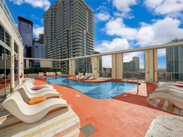 Продажа квартиры #2706 - фото 6228033