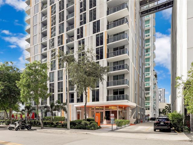 Продажа квартиры #2706 - фото 6228036