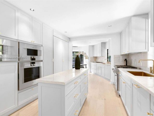 Продажа дома по адресу 4444 Adams Ave - фото 6202754