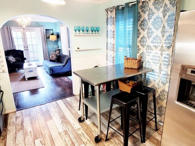 Продажа дома по адресу 100 NE 5th Street - фото 6204202