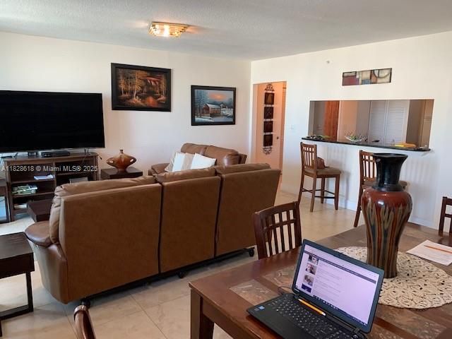 Квартира в аренду номер2601 - фото 6206143