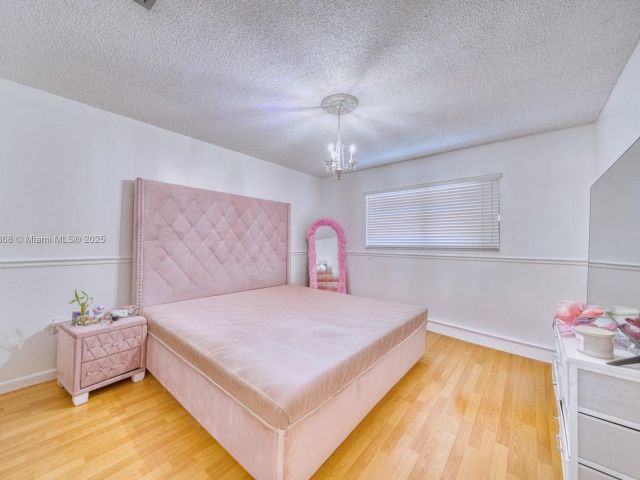 Продажа дома по адресу 10000 SW 147th Ct - фото 6205377