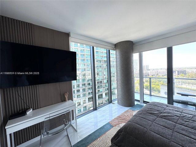 Продажа квартиры #1401 - фото 6211513