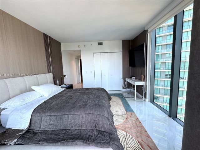 Продажа квартиры #1401 - фото 6211516