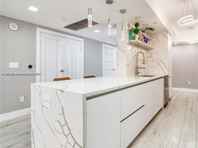 Продажа квартиры #3708 - фото 6206993