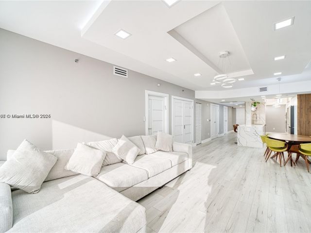 Продажа квартиры #3708 - фото 6207001