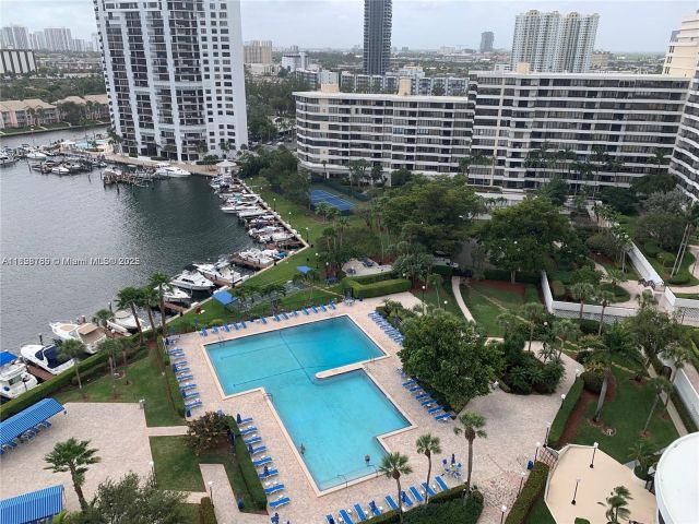 Квартира в аренду номер1721 - фото 6207145