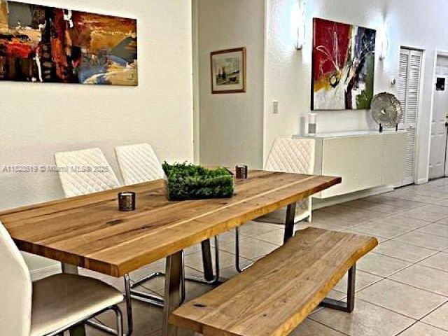 Продажа дома по адресу 1988 SE 12th St - фото 6212870