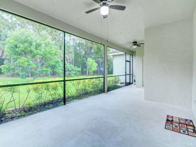 Дом в аренду по адресу 1282 Pebble Ridge Lane - фото 6345460