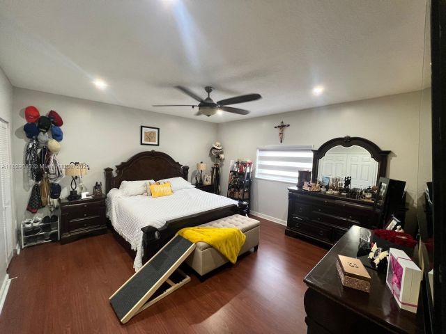 Продажа дома по адресу 13220 SW 143rd Ter - фото 6206891