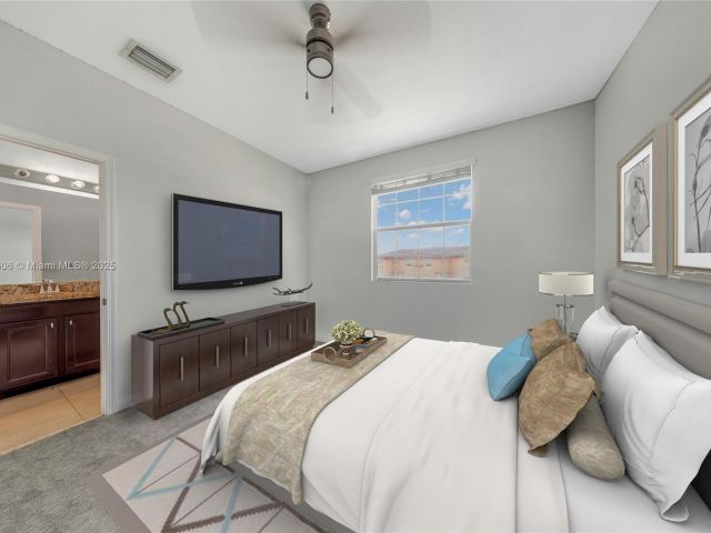 Продажа дома по адресу 14776 SW 10th St 10501 - фото 6206778