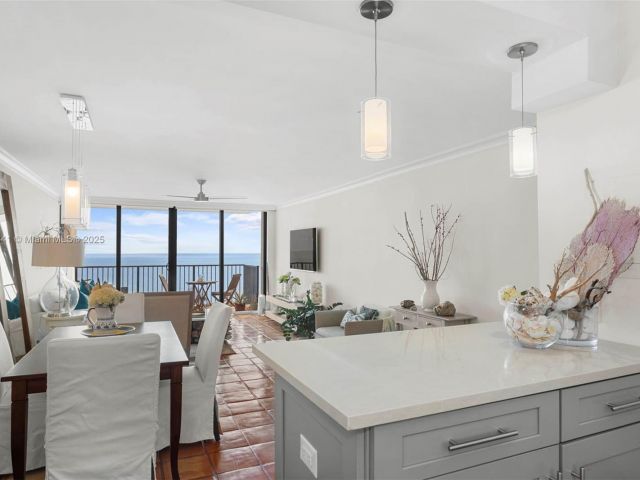 Квартира в аренду номер2302 - фото 6208054