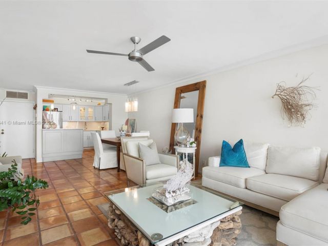 Квартира в аренду номер2302 - фото 6208056