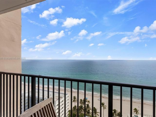 Квартира в аренду номер2302 - фото 6208060