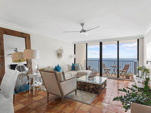 Квартира в аренду номер2302 - фото 6208063