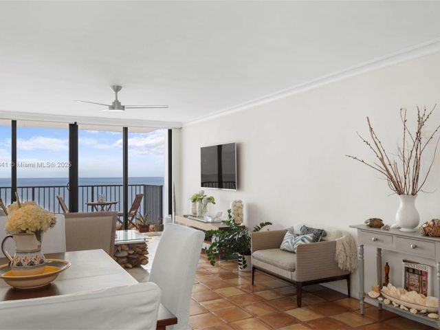 Квартира в аренду номер2302 - фото 6208064