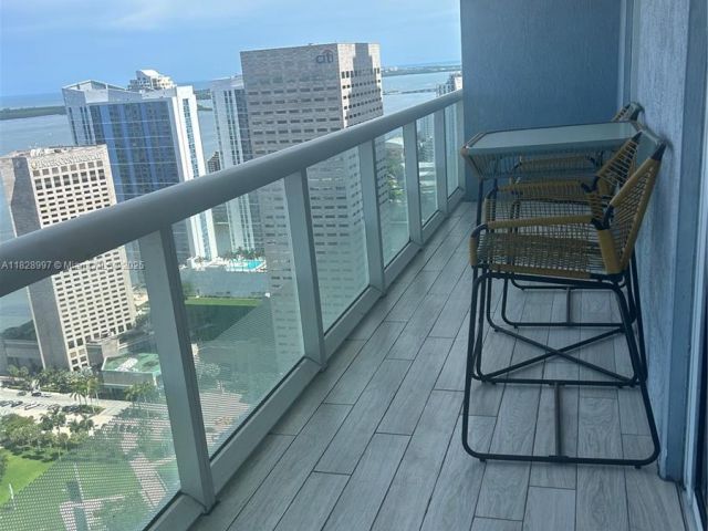 Продажа квартиры #4706 - фото 6225912