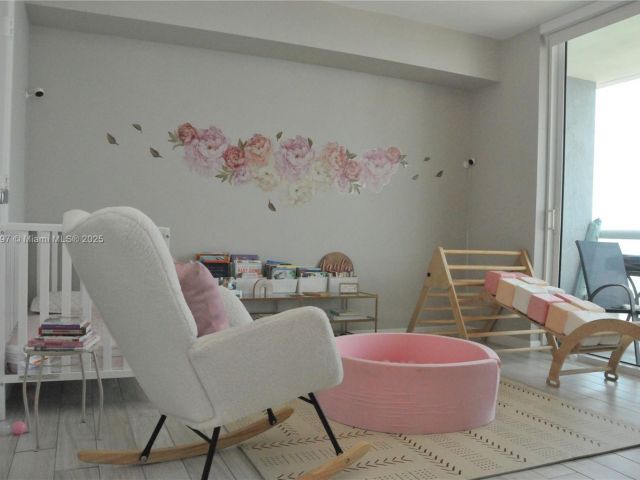 Продажа квартиры #4706 - фото 6225914