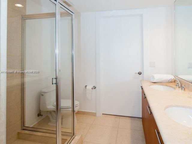 Продажа квартиры #4706 - фото 6225916