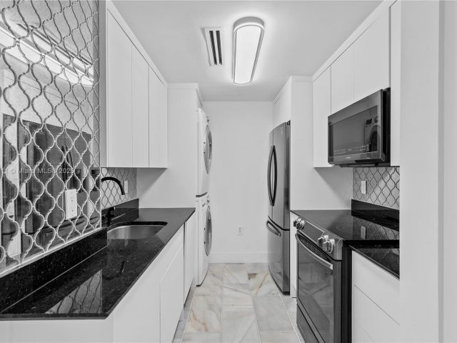 Продажа квартиры #1035 - фото 6237722