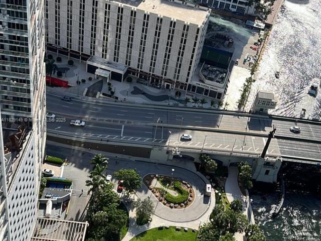 Квартира в аренду номер4004 - фото 6207920