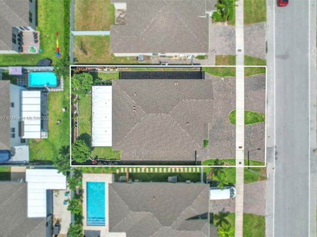 Продажа дома по адресу 13270 SW 272nd St - фото 6229065