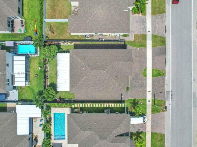 Продажа дома по адресу 13270 SW 272nd St - фото 6229066