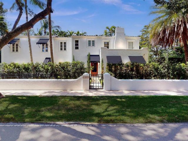 Продажа дома по адресу 1222 Cortez St - фото 6212483