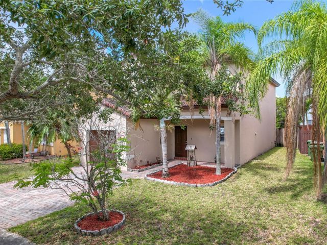 Продажа дома по адресу 1568 SE 20th Ter - фото 6207678