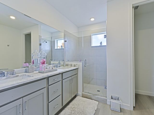 Продажа дома по адресу 14988 Three Ponds Trail - фото 6214317