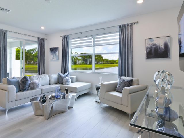 Продажа дома по адресу 14988 Three Ponds Trail - фото 6214323