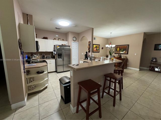 Продажа дома по адресу 20233 SW 128th Pl - фото 6209169