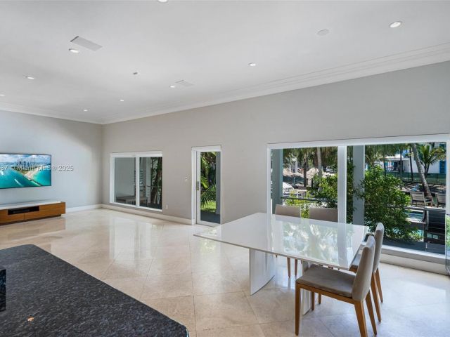 Дом в аренду по адресу  - фото 6209142