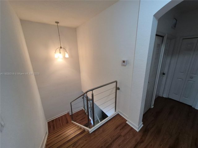 Продажа дома по адресу 8134 NW 108th Pl - фото 6209466