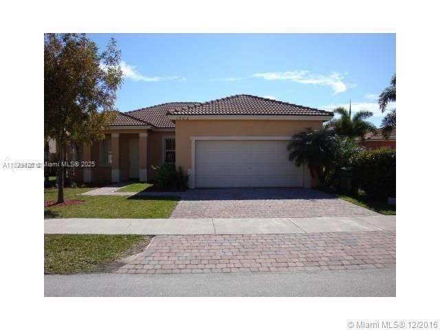 Дом в аренду по адресу 1924 SE 17 court 1924 - фото 6209628