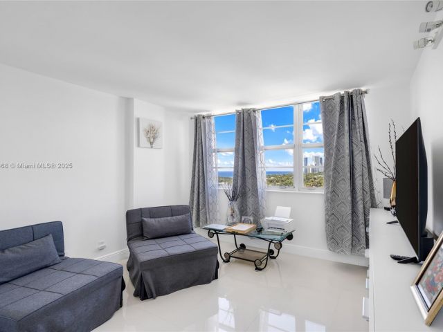 Продажа квартиры #1510 - фото 6218746