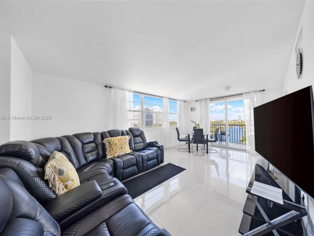 Продажа квартиры #1510 - фото 6218762