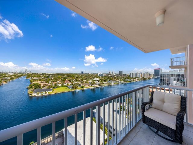 Продажа квартиры #1510 - фото 6218764