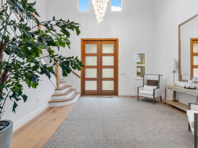 Продажа дома по адресу 200 NE 6th Court - фото 6216496