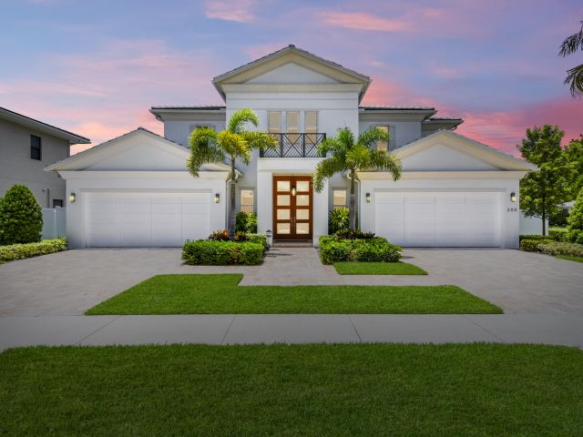 Продажа дома по адресу 200 NE 6th Court - фото 6216498