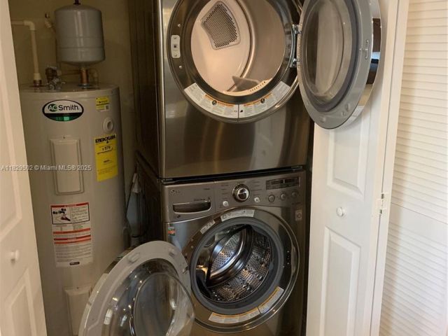 Дом в аренду по адресу 14657 SW 14th St - фото 6210013